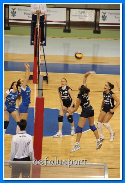 130120 volley 187_tn.jpg